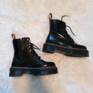 Dr. Martens